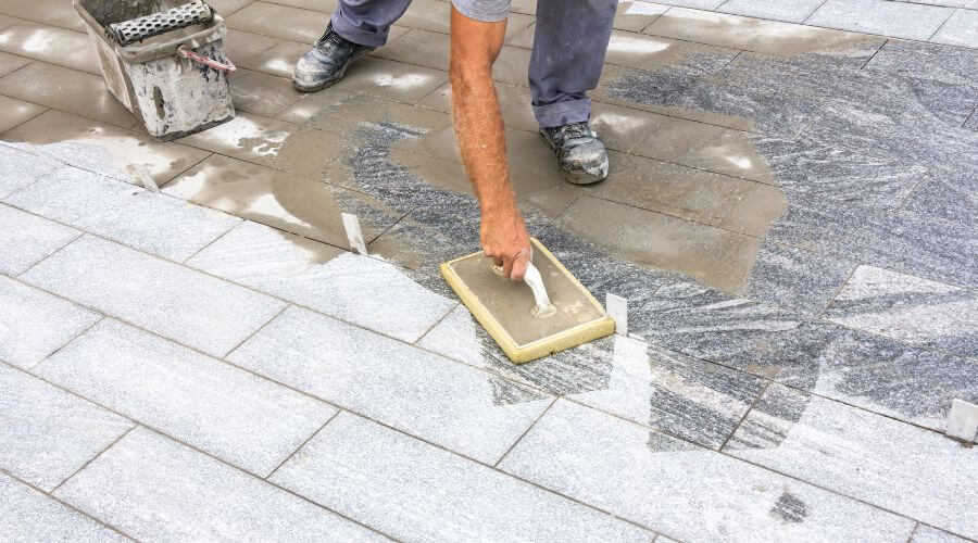 Expert flood damage restoration services in East Dubuque, IL